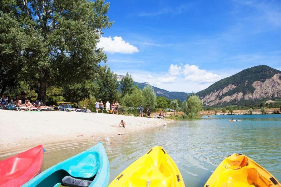 Camping Le Lac Bleu Ξενοδοχείο Châtillon-en-Diois Εξωτερικό φωτογραφία