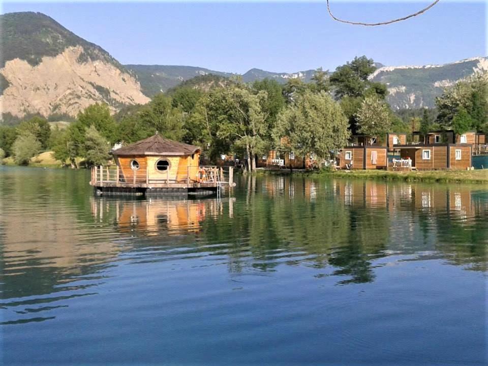 Camping Le Lac Bleu Ξενοδοχείο Châtillon-en-Diois Εξωτερικό φωτογραφία